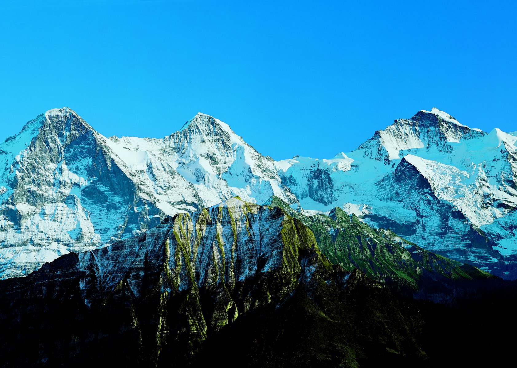 Daniel Ankers Lieblingsberg. Was die Besteigungsgeschichte anbelangt, nennt er den Eiger. Doch der schönste Berg ist für ihn das Finsteraarhorn. Bild: zvg